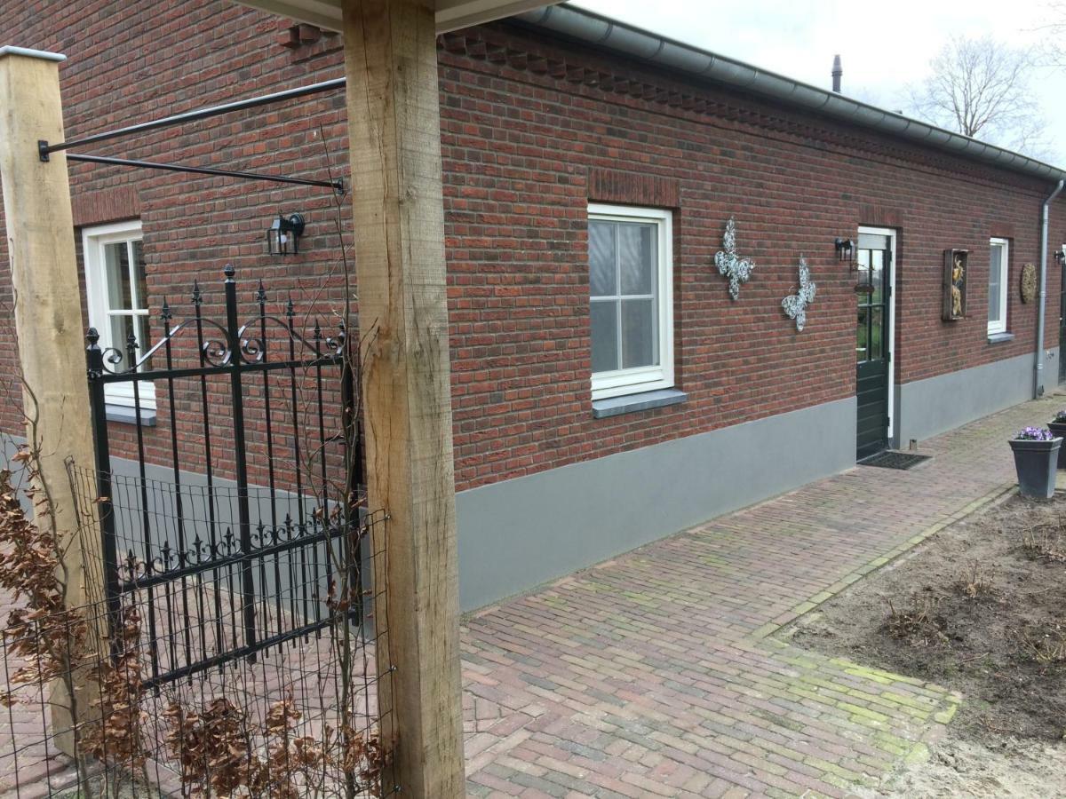Bed En Breakfast Donkersvoort Beek en Donk Екстериор снимка